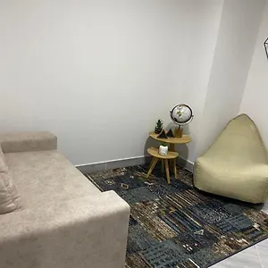 Aparta Estudio Amoblado Colombia. Moderno, Céntrico Y Cómodo. Sabaneta